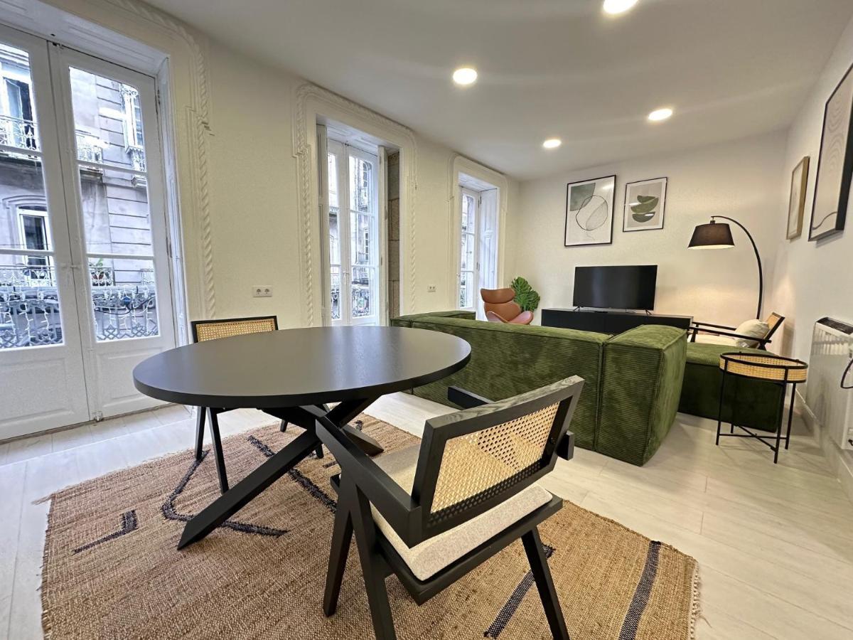 Apartamento Elegante Hogar En El Centro Vigo Exterior foto